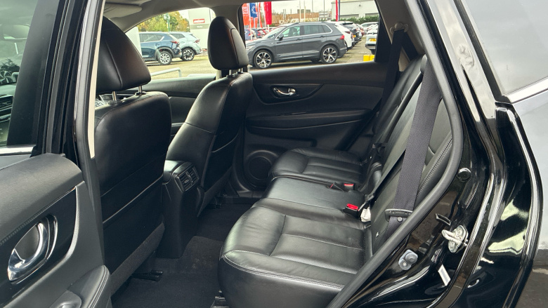 Nissan X-Trail 1.3 DiG-T Tekna 5dr DCT Petrol Station Wagon